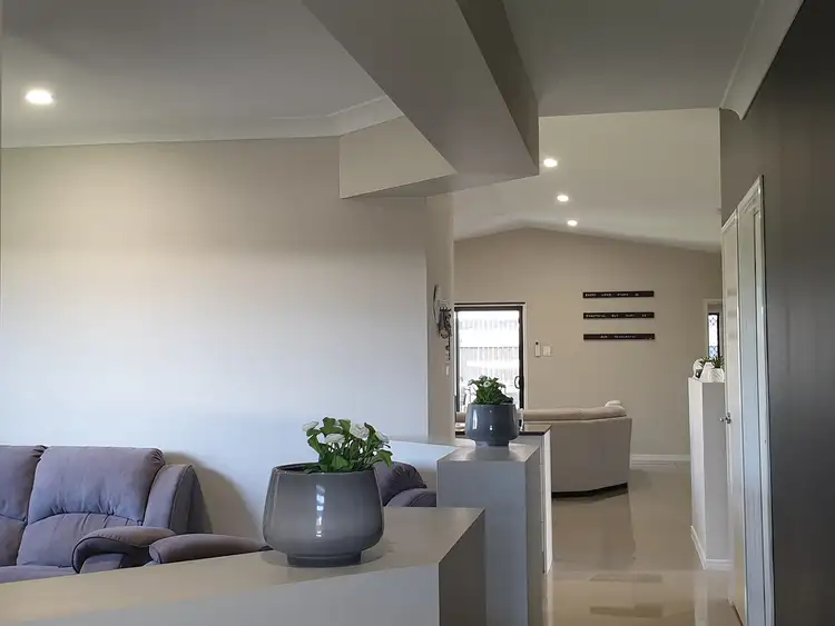 Sixth view of Homely house listing, 9 Oxbow Crescent, Lawnton QLD 4501