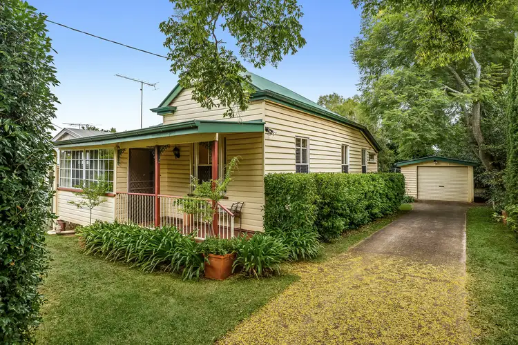 45 Mary Street, Mount Lofty QLD 4350