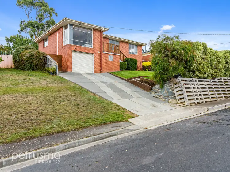 54 Centenary Crescent, Claremont TAS 7011