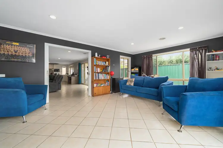 Fifth view of Homely house listing, 5 Galway Place, Cranbourne VIC 3977