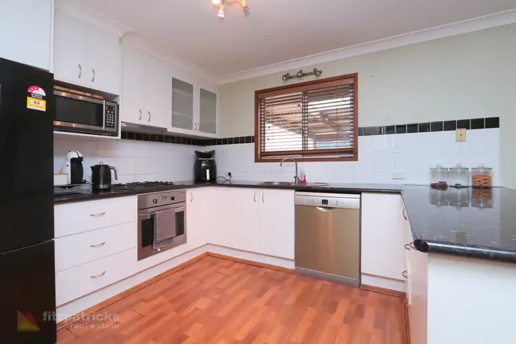 Sixth view of Homely house listing, 28 Langi Crescent, Glenfield Park NSW 2650