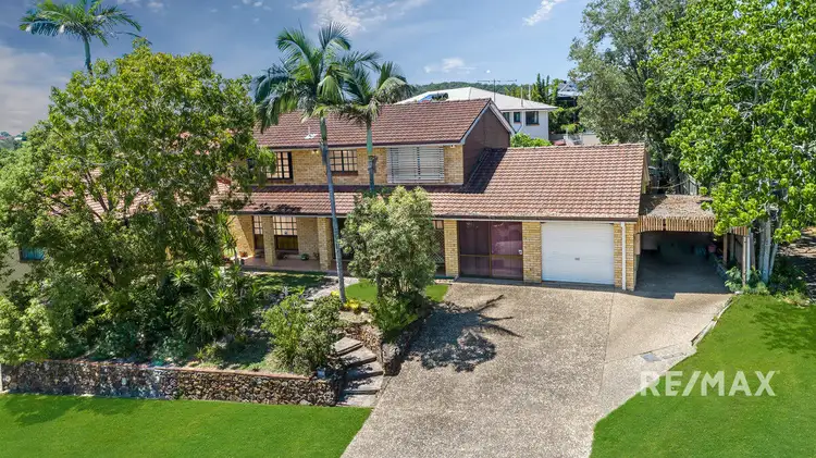 4 Apley Court, Carindale QLD 4152