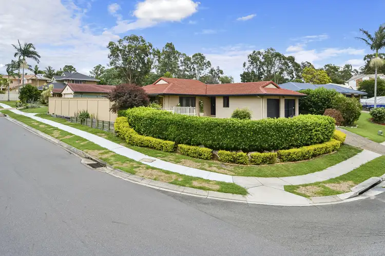 2 Serle Street, Middle Park QLD 4074