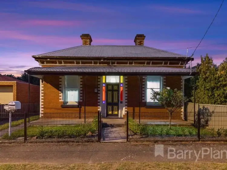 197 Humffray Street North