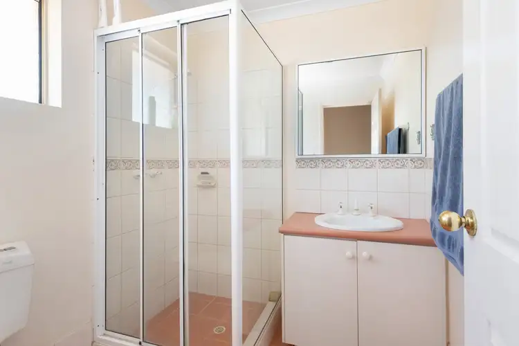 Sixth view of Homely unit listing, 31/4 Ochiltree Street, Somerville WA 6430