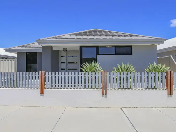 20 Bluewater Drive, Alkimos WA 6038