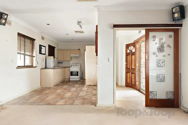 Fifth view of Homely house listing, 2 Marriott Avenue, Modbury North SA 5092