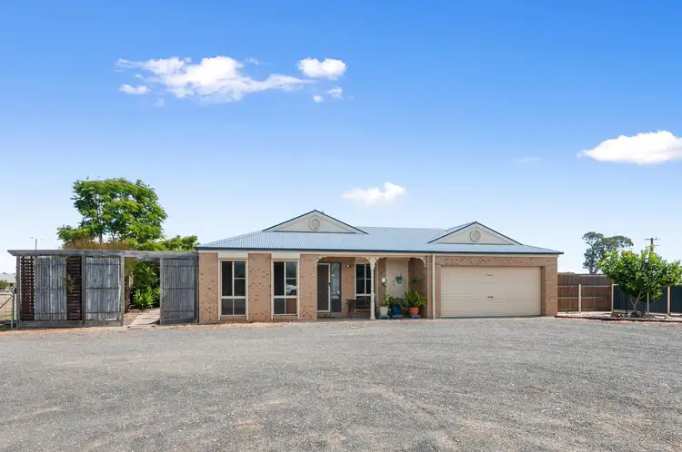30 Avonlea Estate Road, Stratford VIC 3862