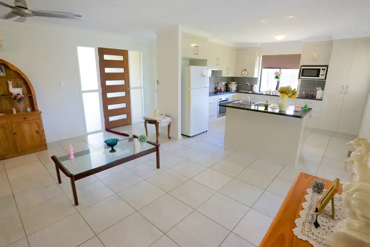 Second view of Homely house listing, 14 Riviera Way, Mulambin QLD 4703