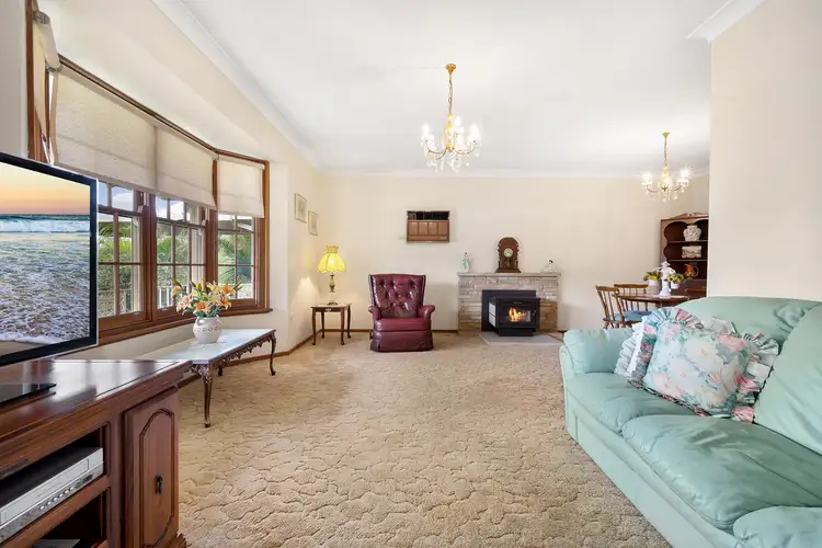 Second view of Homely house listing, 6 Caliente Crescent, Macquarie Hills NSW 2285