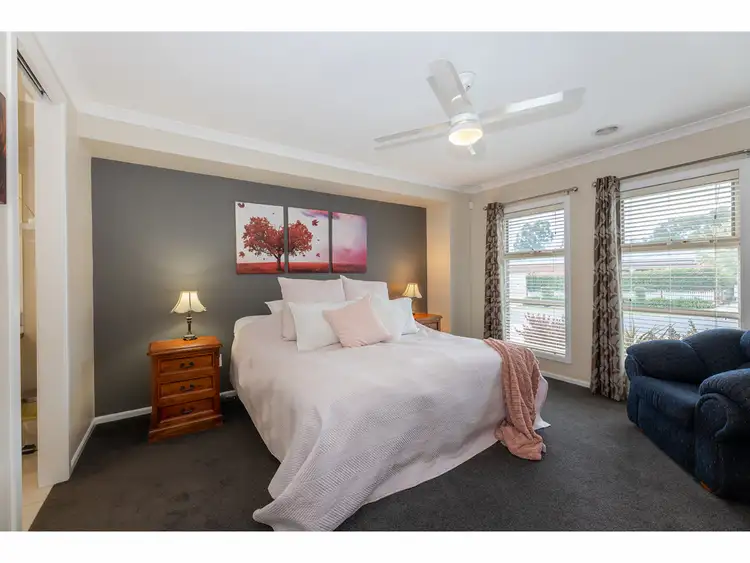 Third view of Homely house listing, 33 Whitton Drive, Thurgoona NSW 2640