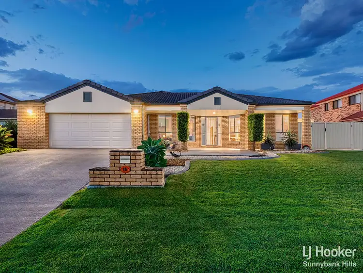 16 Eaton Place, Wishart QLD 4122