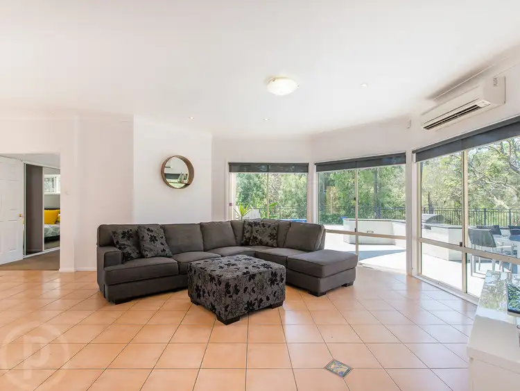 Sixth view of Homely house listing, 5 Kelso Close, Yamanto QLD 4305
