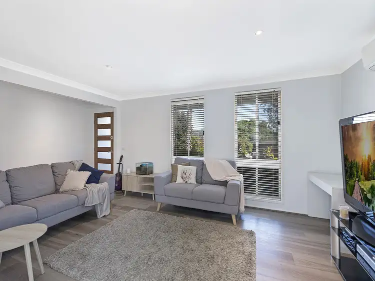 Second view of Homely house listing, 3 Nisic Close, Bateau Bay NSW 2261