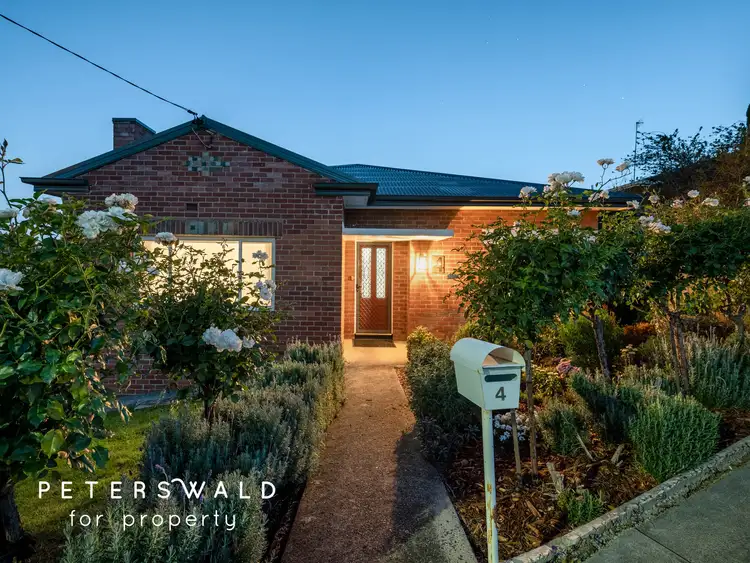 4 Edge Avenue, Lenah Valley TAS 7008