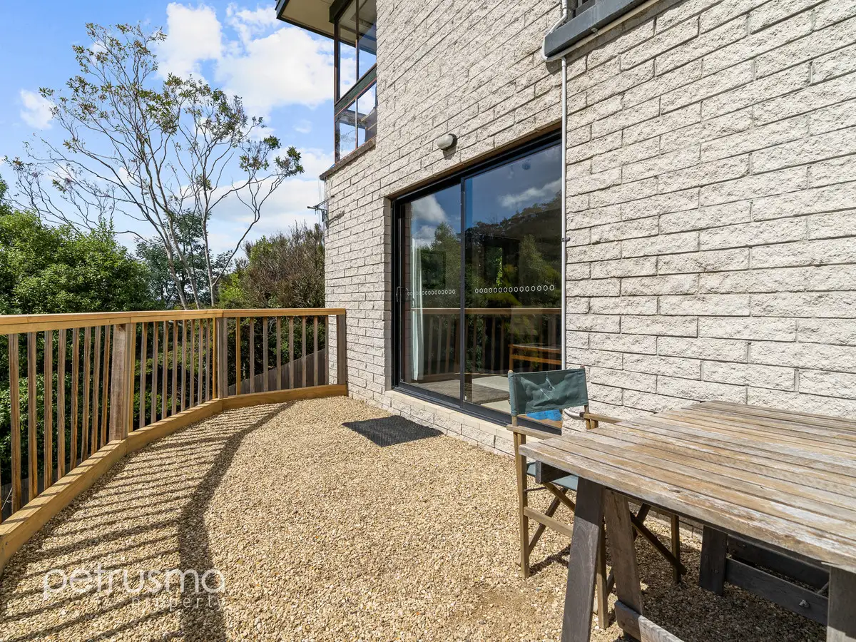 Main view of Homely unit listing, 2/127 Waterworks Road, Dynnyrne TAS 7005