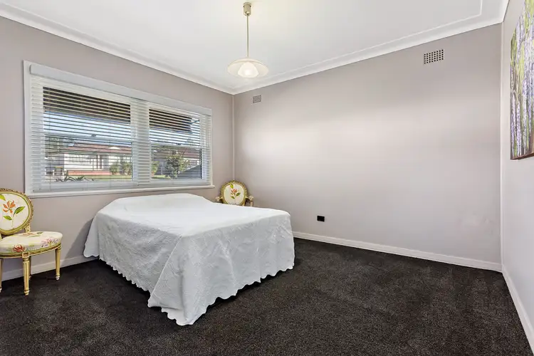 Sixth view of Homely house listing, 10 Hawthorne Street, Beresfield NSW 2322