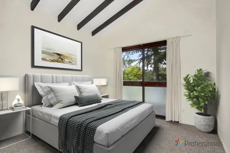 Third view of Homely house listing, 25 James Avenue, Armidale NSW 2350