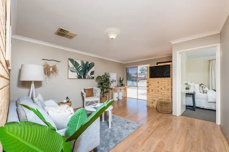 35 Berkshire Drive, Beldon WA 6027