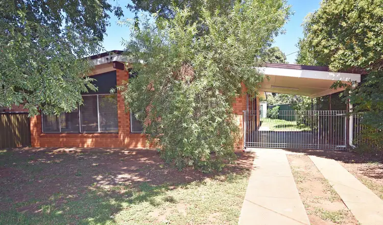 15 Johns Avenue, Dubbo NSW 2830