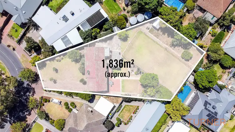 7 Holme Avenue, Lower Mitcham SA 5062