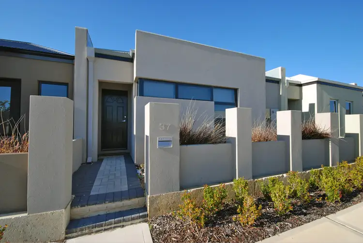 37 Navarre Way, Butler WA 6036