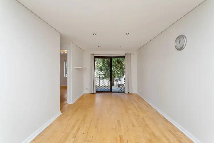 Fourth view of Homely unit listing, 4/76 King George Street, Victoria Park WA 6100
