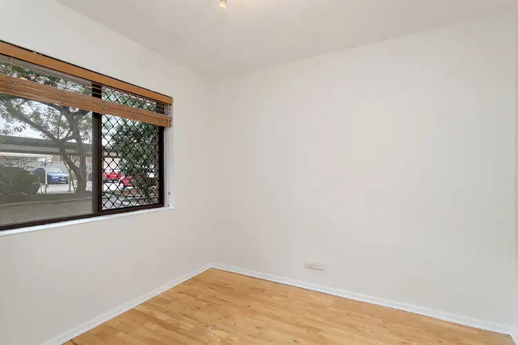 Fifth view of Homely unit listing, 4/76 King George Street, Victoria Park WA 6100