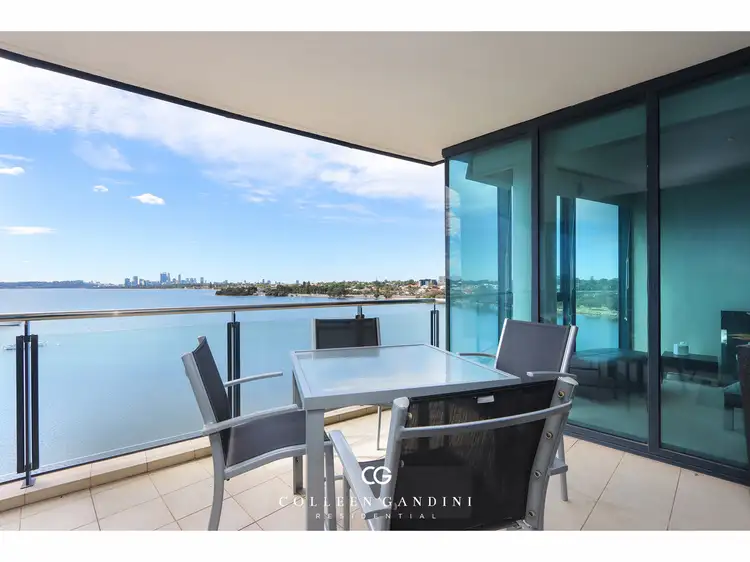 N602/70 Canning Beach Road, Applecross WA 6153
