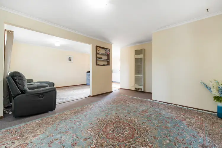 Fifth view of Homely unit listing, 2/2 Ivan Crescent, Hampton Park VIC 3976
