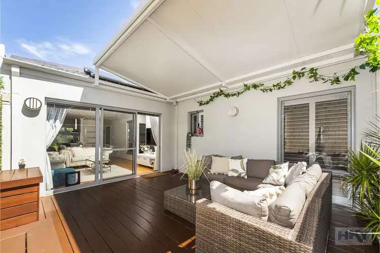 4 Nashville Loop, Currambine WA 6028