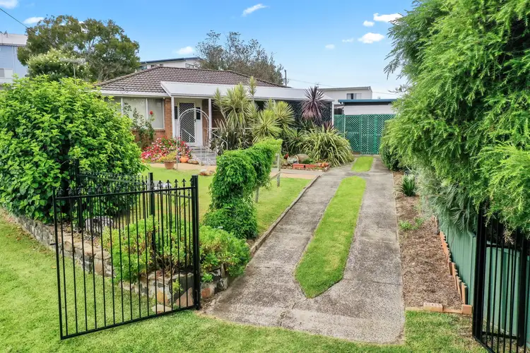 14 Merry Street, Kioloa NSW 2539