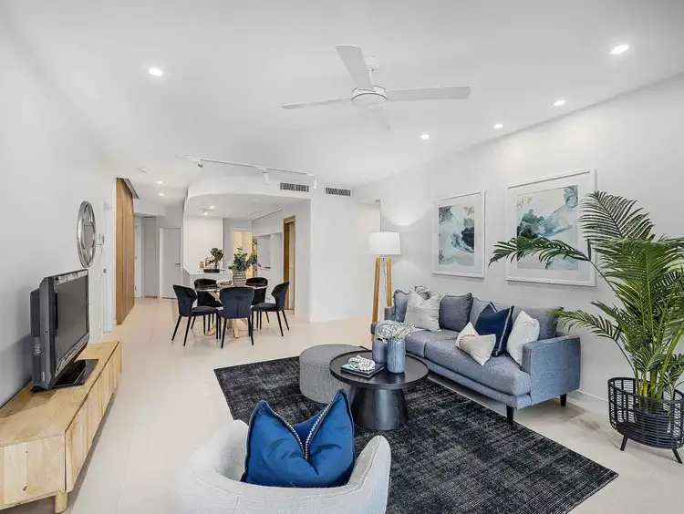 9102/50 Parkside Circuit, Hamilton QLD 4007