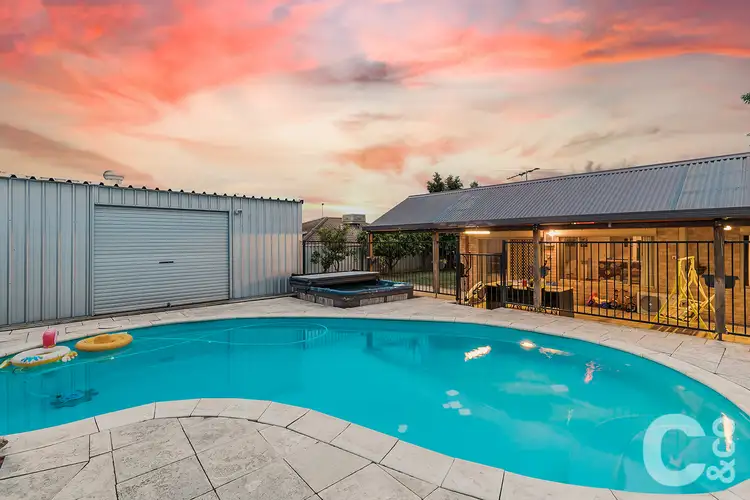 14 Garrett Corner, Parmelia WA 6167