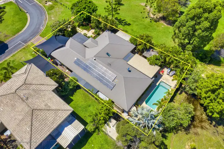 6 Mellum Circuit, Pacific Pines QLD 4211