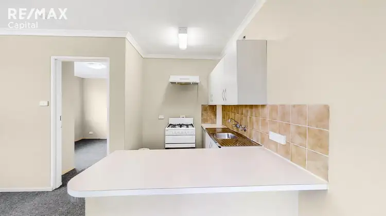 12/10 Macquoid Street, Queanbeyan NSW 2620