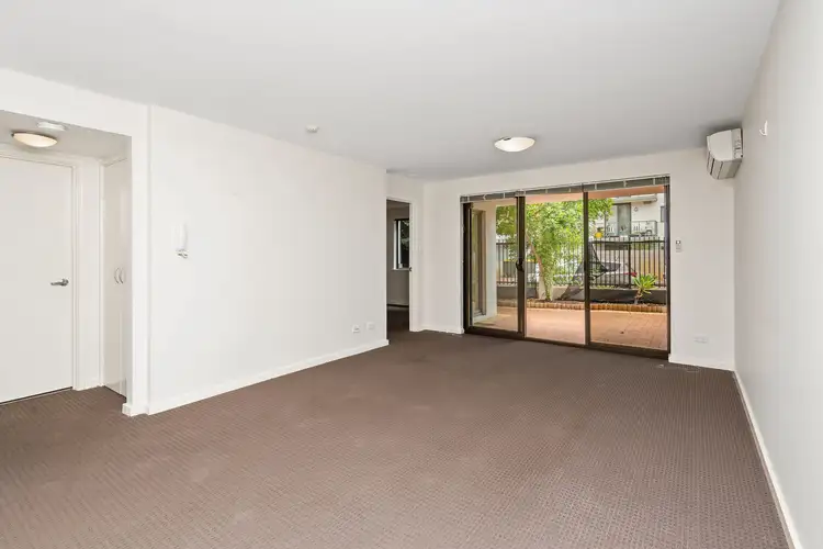 Second view of Homely unit listing, 31/11 Tanunda Drive, Rivervale WA 6103
