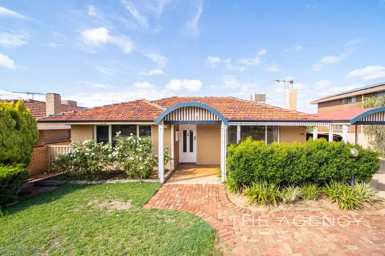 215 Clontarf Road, Hamilton Hill WA 6163