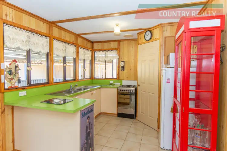 Third view of Homely house listing, 2 Hassell Close, Toodyay WA 6566