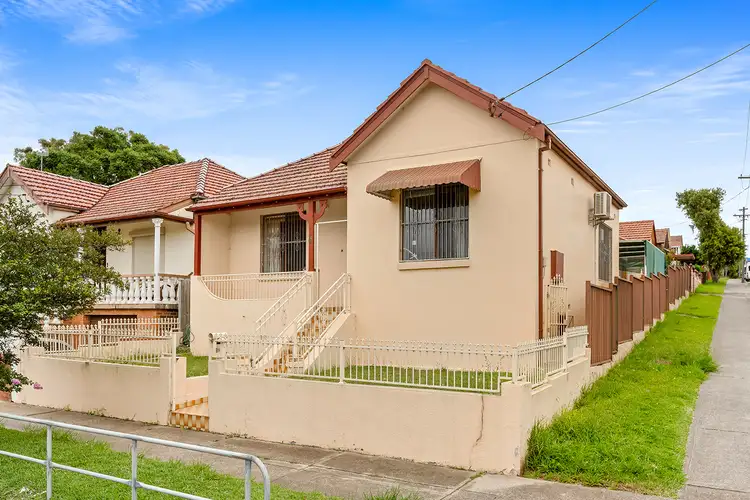58 Dunstaffenage Street, Hurlstone Park NSW 2193