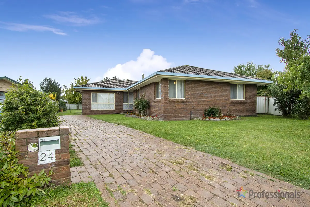 Main view of Homely house listing, 24 Ishbell Drive, Armidale NSW 2350