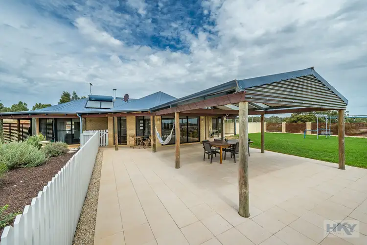 179 Alawoona Circle, Bullsbrook WA 6084