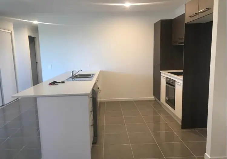Second view of Homely house listing, 25 Viewland Crescent, Thornlands QLD 4164