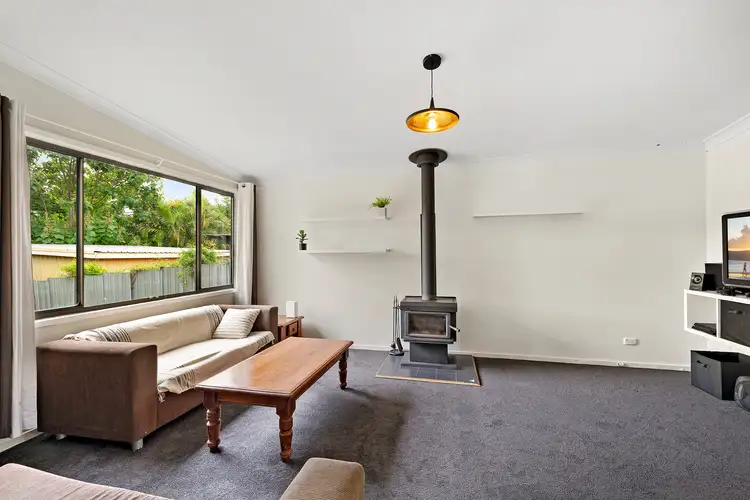 Second view of Homely house listing, 5 Dover Crescent, Waratah West NSW 2298