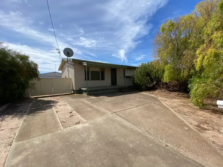 3 Smith Street, Tumby Bay SA 5605