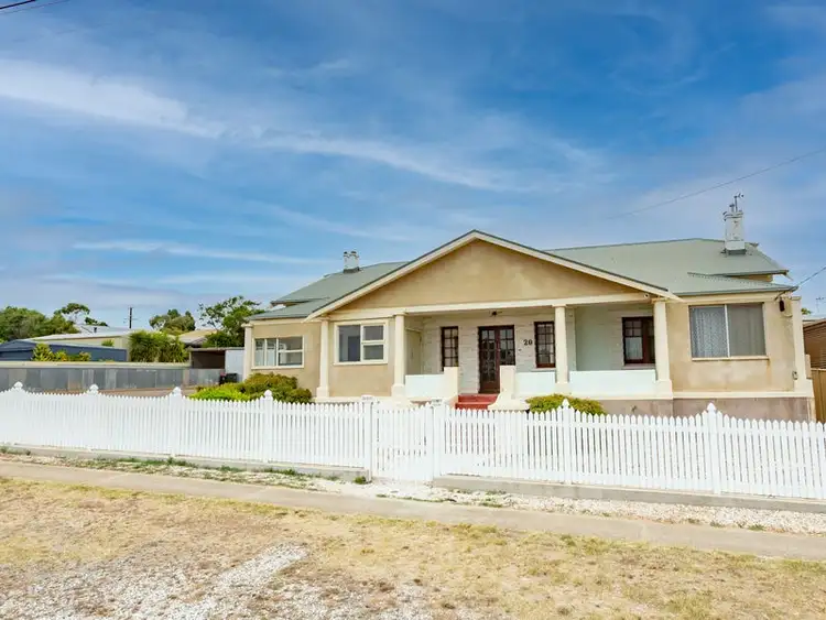20 Queen Street, Port Lincoln SA 5606
