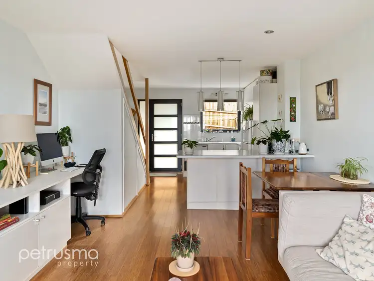 Fifth view of Homely villa listing, 2/7 Kendrick Court, Dynnyrne TAS 7005