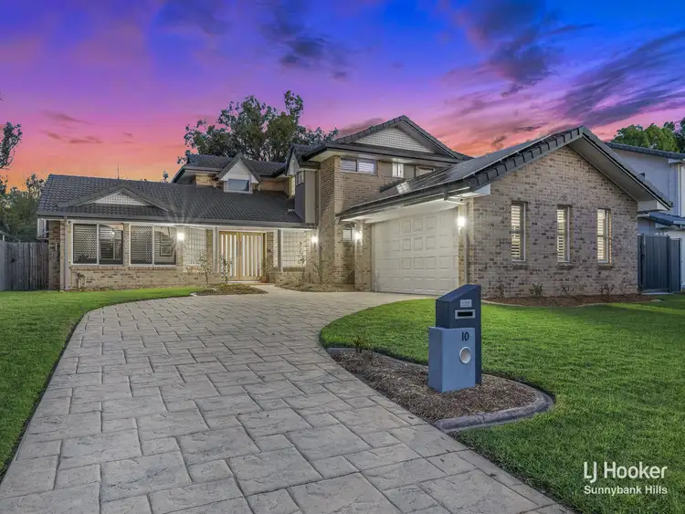 10 Poinciana Crescent, Stretton QLD 4116