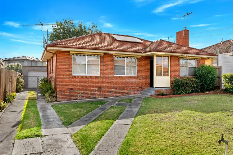11 Landy Road, Jacana VIC 3047