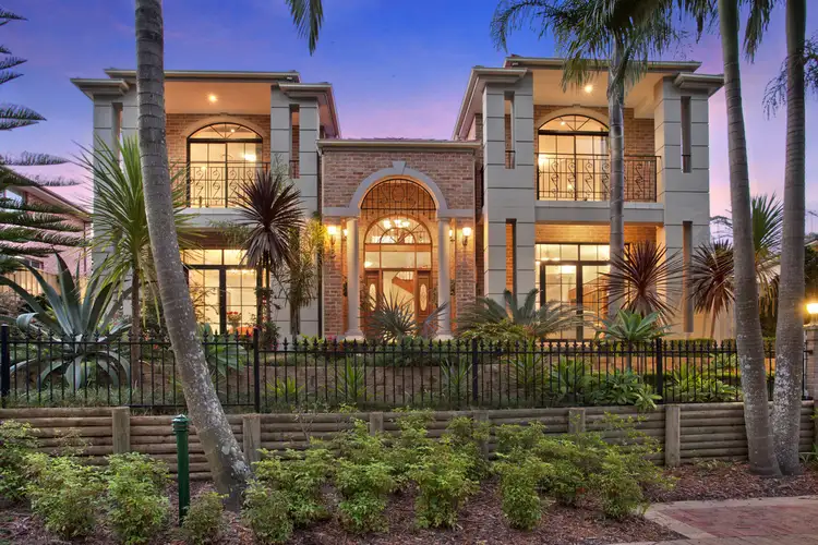 6 Cedar Grove, Frenchs Forest NSW 2086